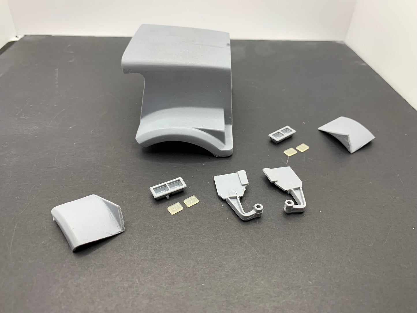 1/24 Western Star 4864FX HiVis Hood conversion kit