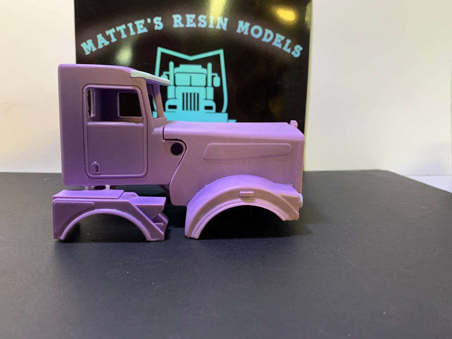 1/25 Kenworth C510 twin steer cab kit
