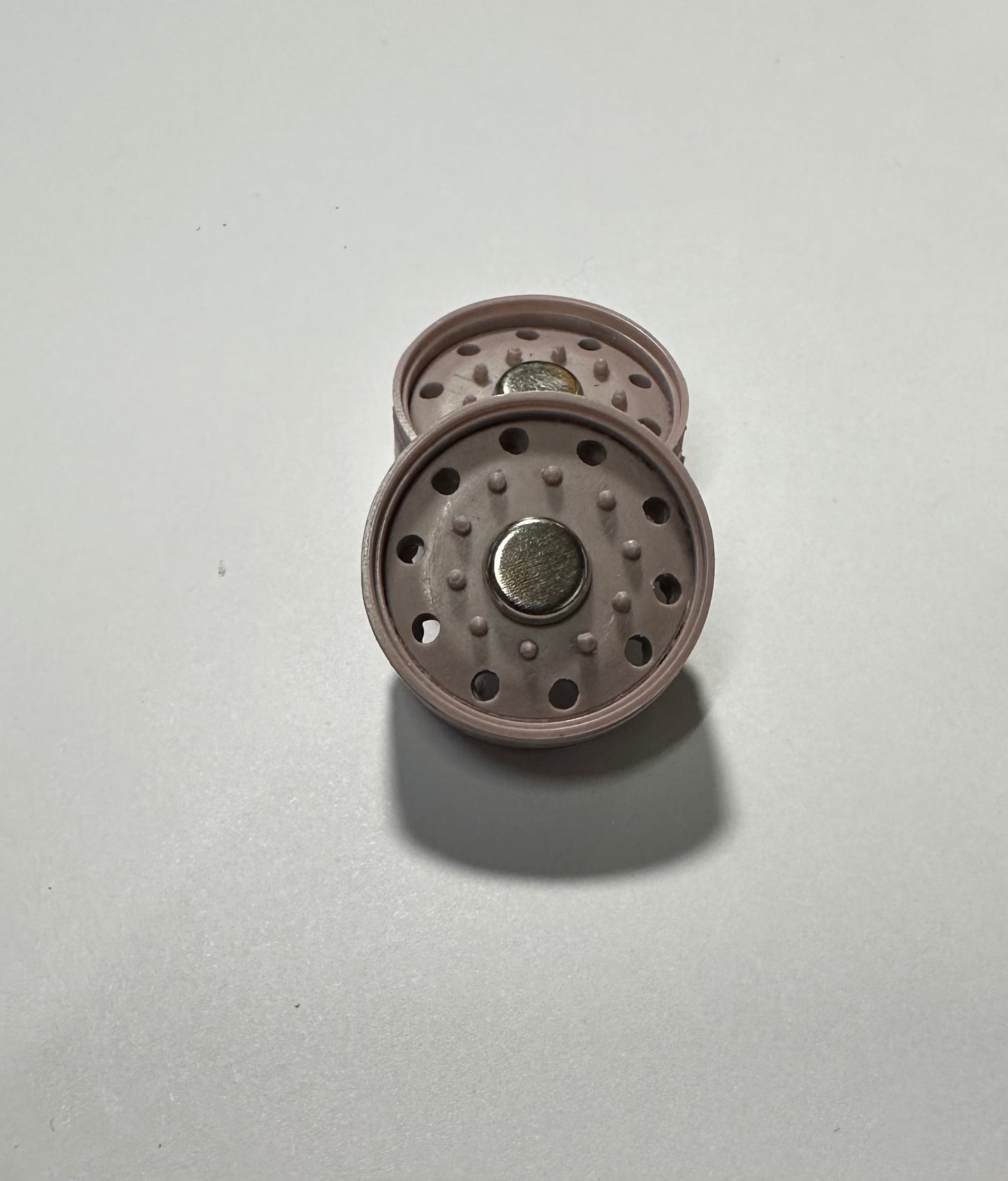 1 pair of 1/24 10 stud Alcoa style offset steer rims with chrome centre caps