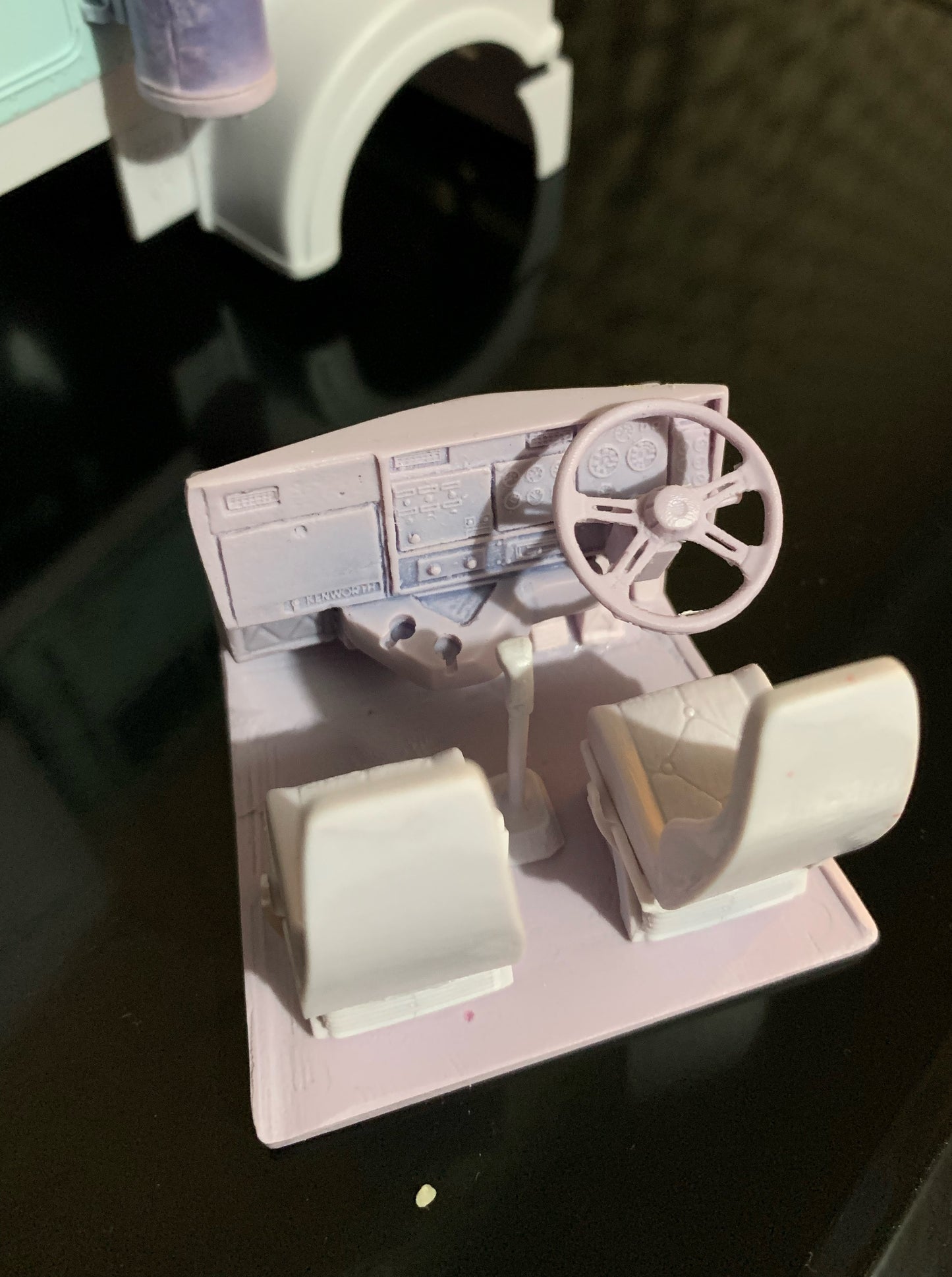 1/25 Kenworth T900 Legend cab kit with 60" Bunk