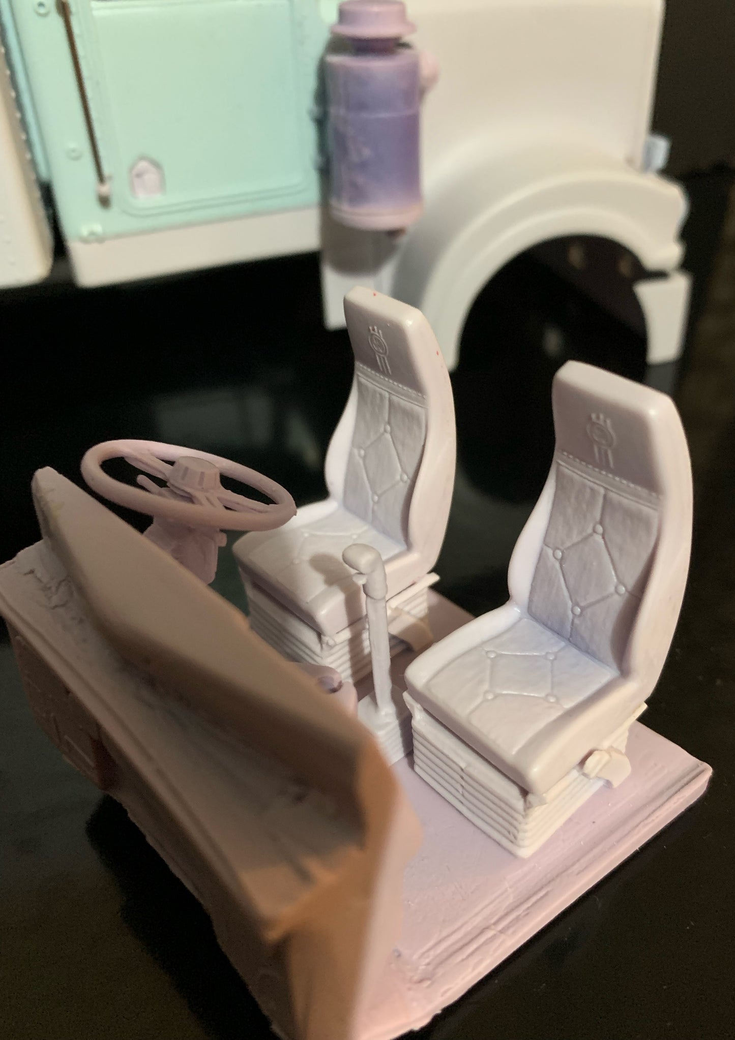 1/25 Kenworth T900 Legend cab kit with 60" Bunk