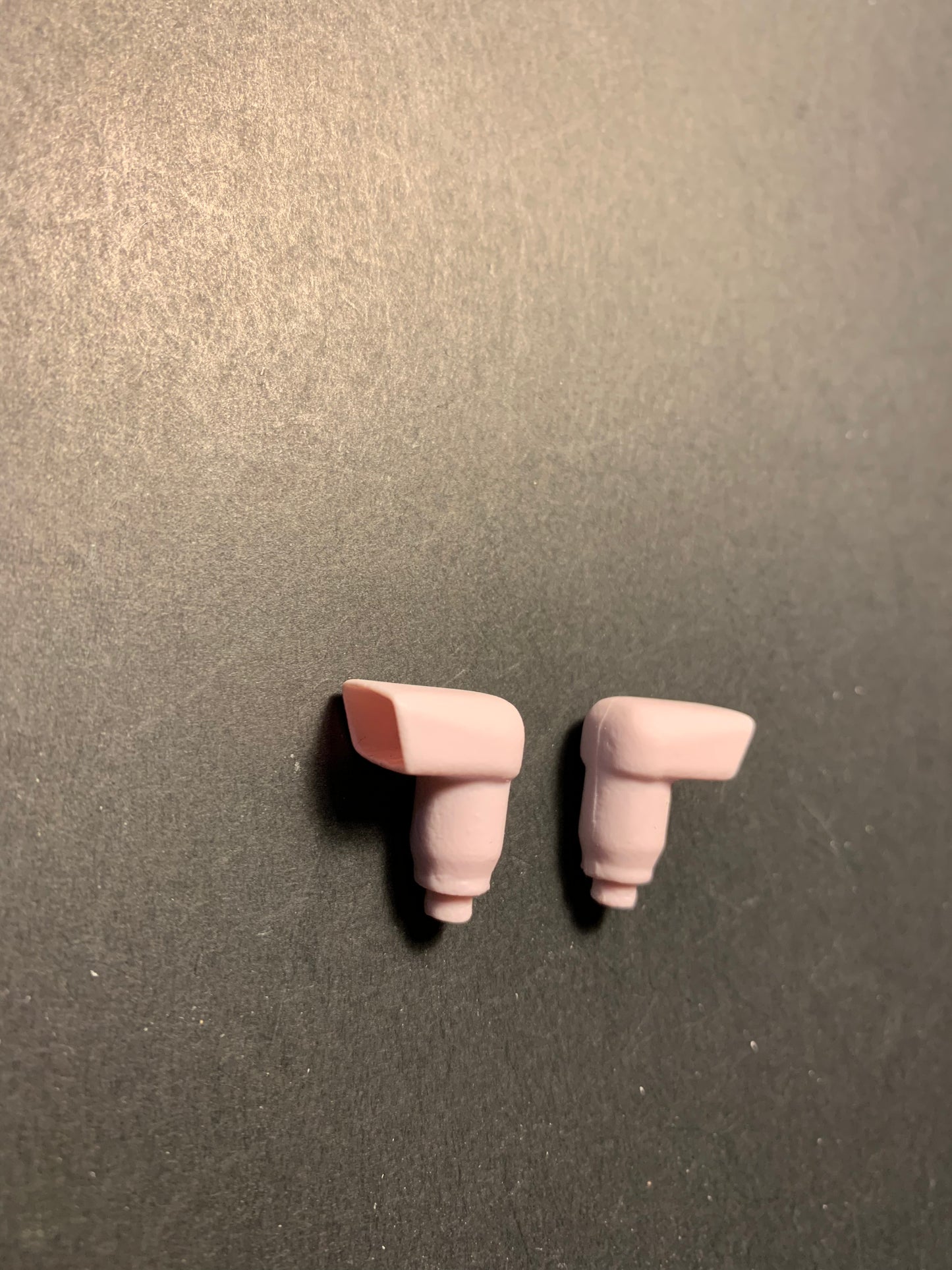 1/25-1/24 air ram heads with hollow inlet 1 pair.