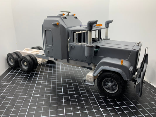 1/25 Mack Superliner series II Bicentennial transkit
