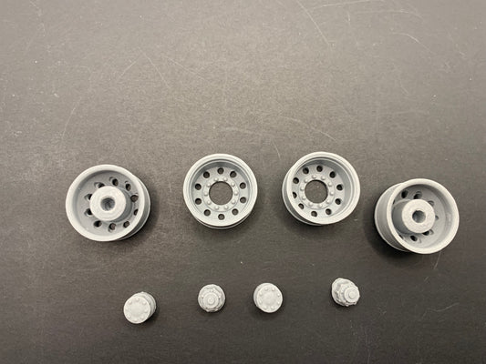 1 pair of 1/25 aluminium 10 stud style Bud wheels with drive and trailer hubs