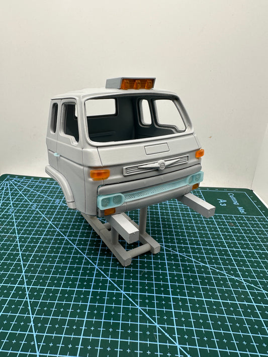1/24 UD CK40 (Nissan diesel) 70s - 80s cab conversion kit