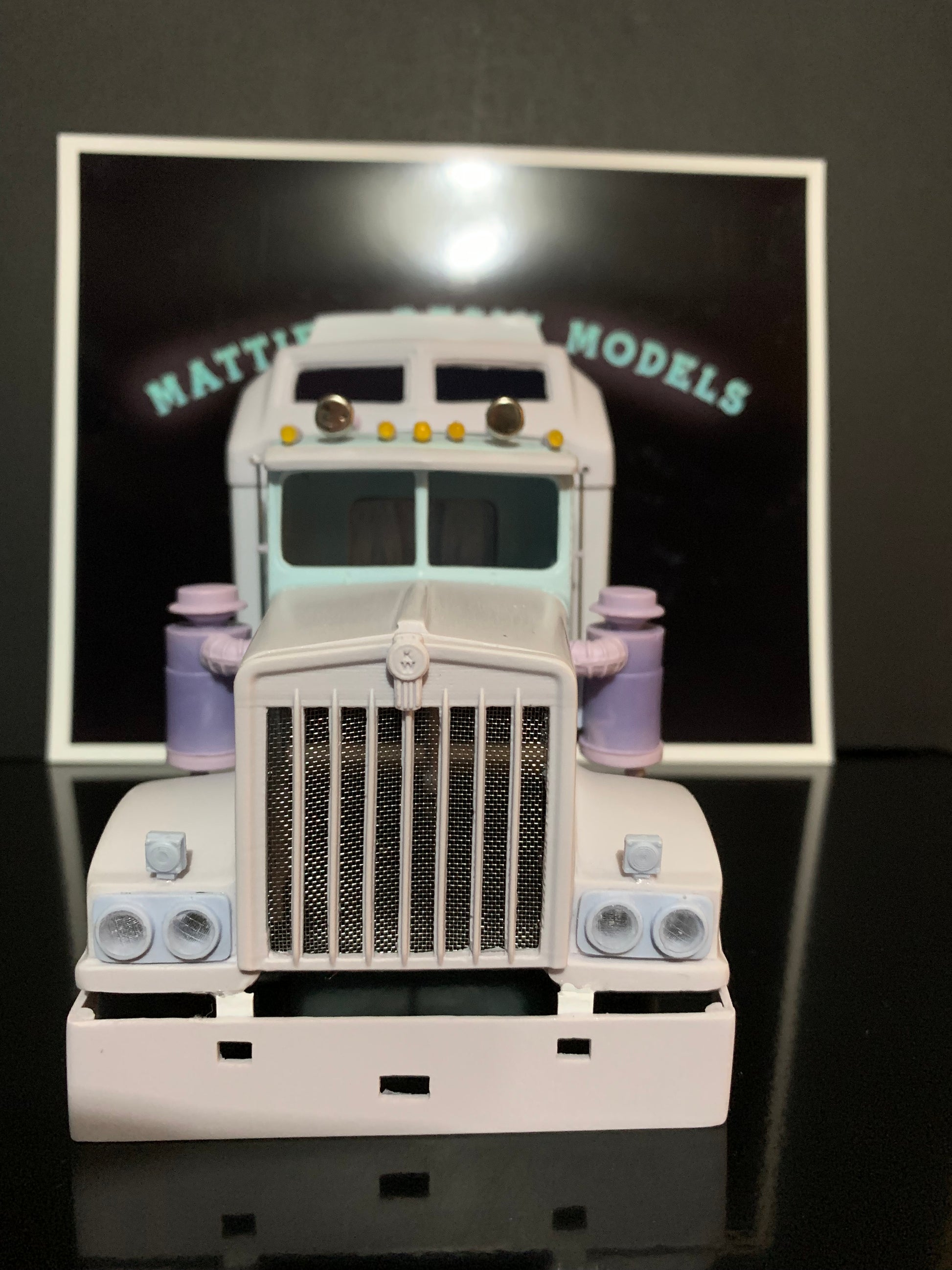 T900 Model Kit 1/25 Kenworth T900 Legend cab kit with 60