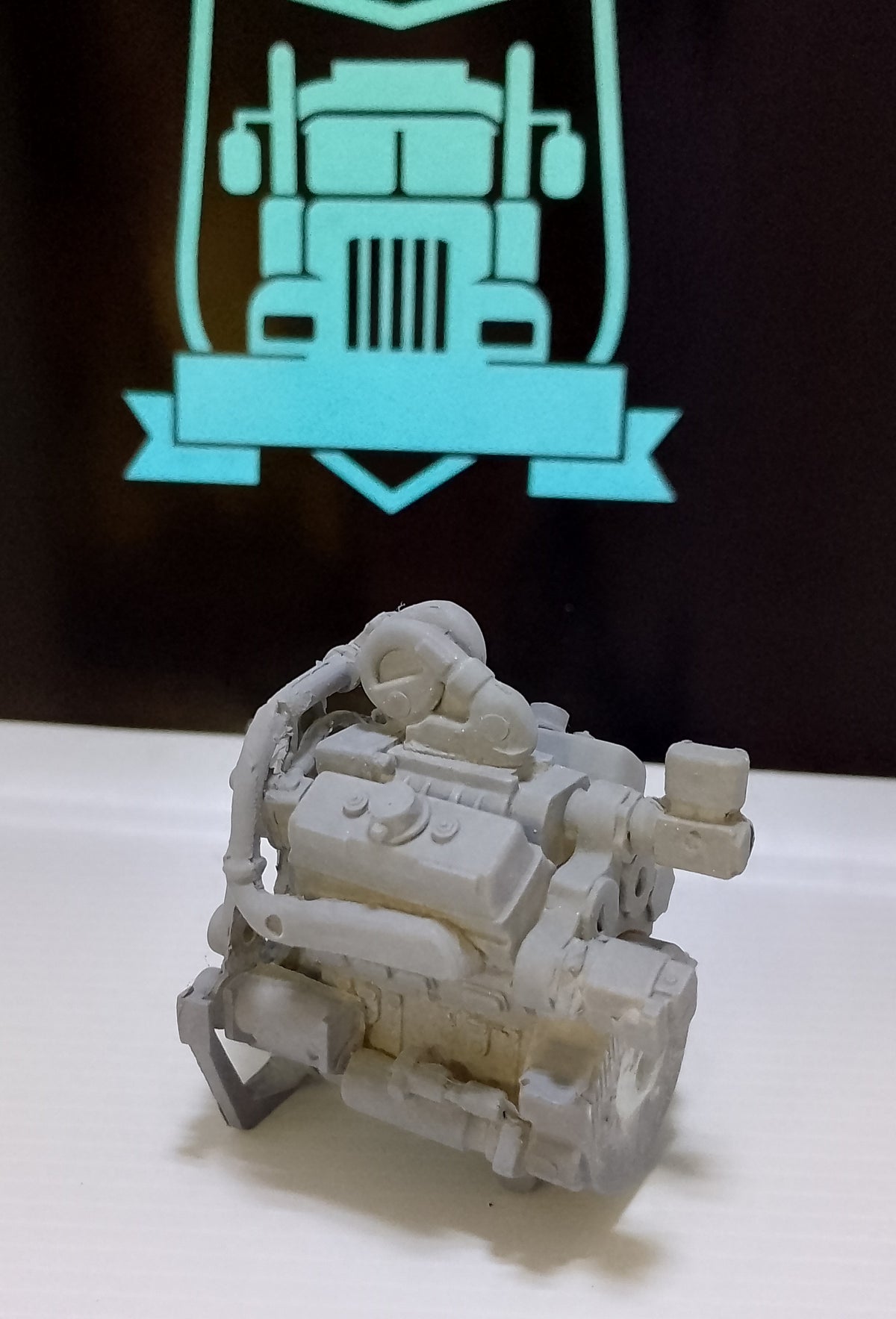 1/25 Detroit 6V71T engine kit – Mattie's Resin Models