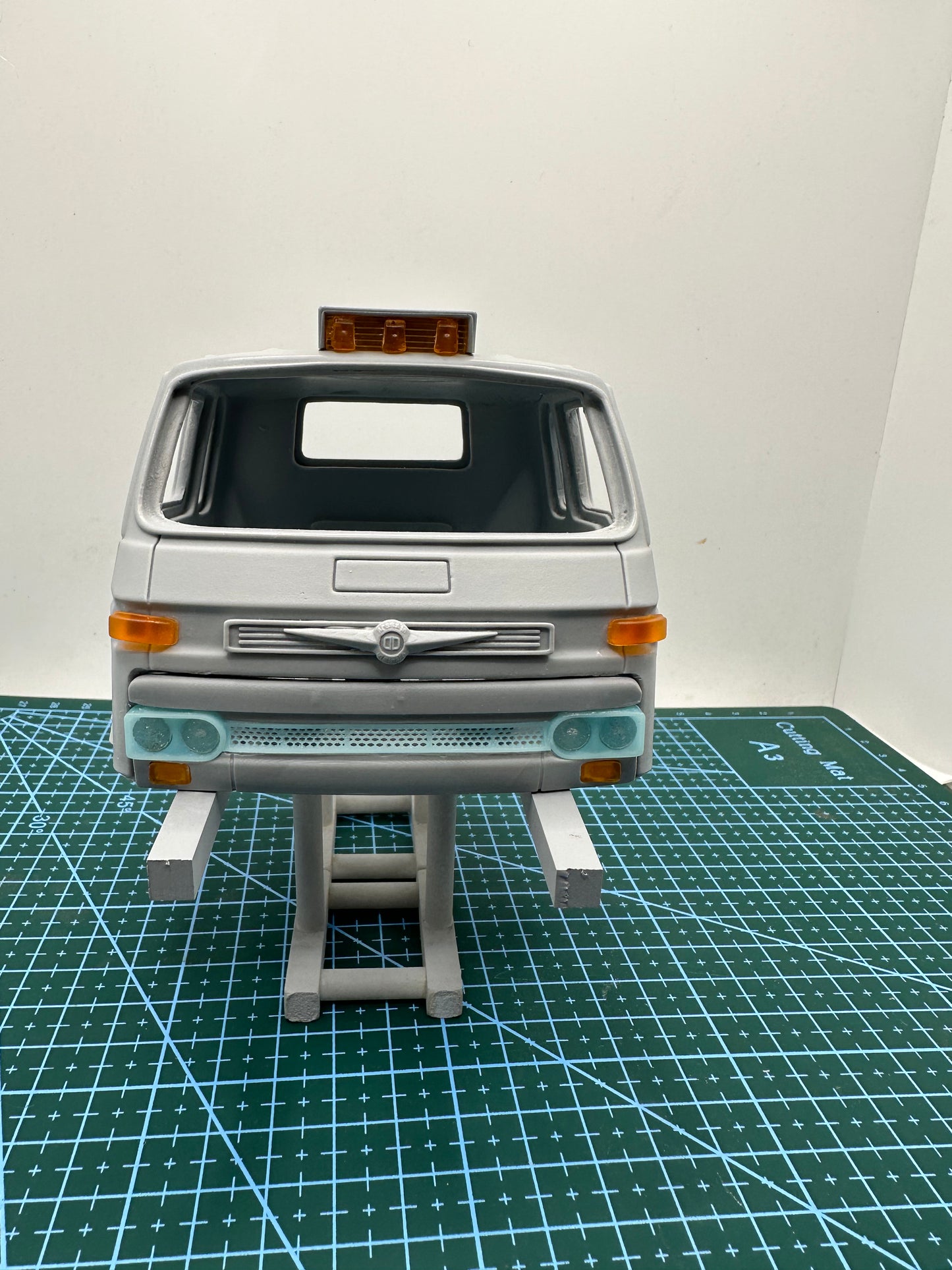 1/24 UD CK40 (Nissan diesel) 70s - 80s cab conversion kit