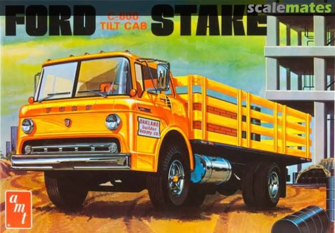 1/25 AMT Ford C600 stake truck New sealed in box.